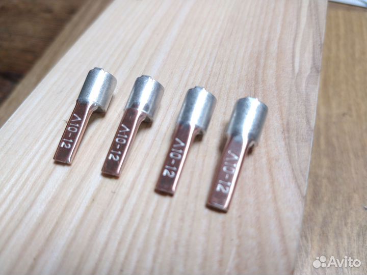 Клеммы большая для акустики. Медь