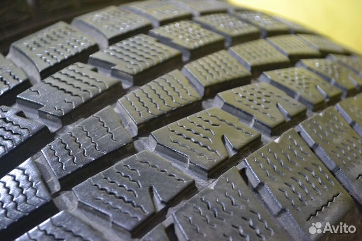 Dunlop Winter Maxx WM01 205/60 R16