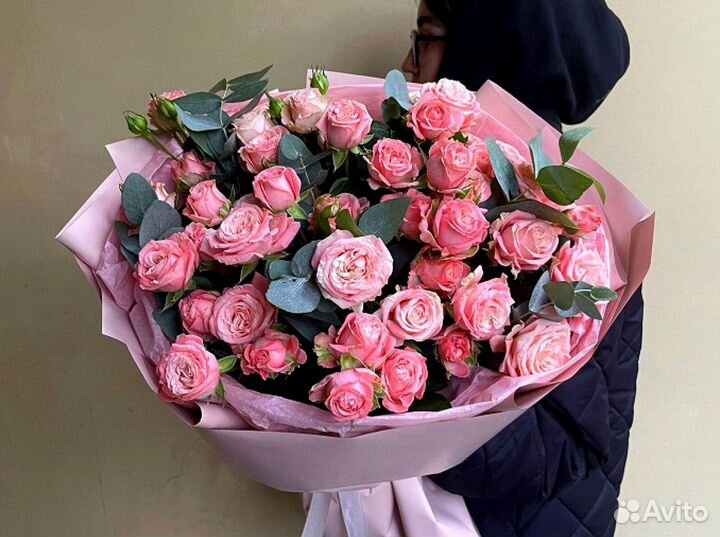 Букет из 21 пионовидных роз