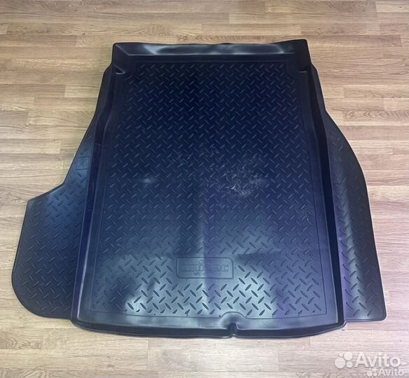 Коврик в багажник BMW E60