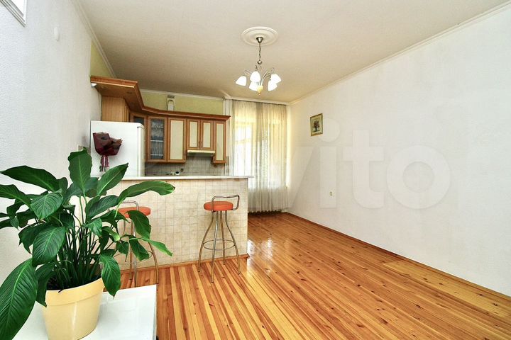 3-к. квартира, 153,6 м², 3/8 эт.