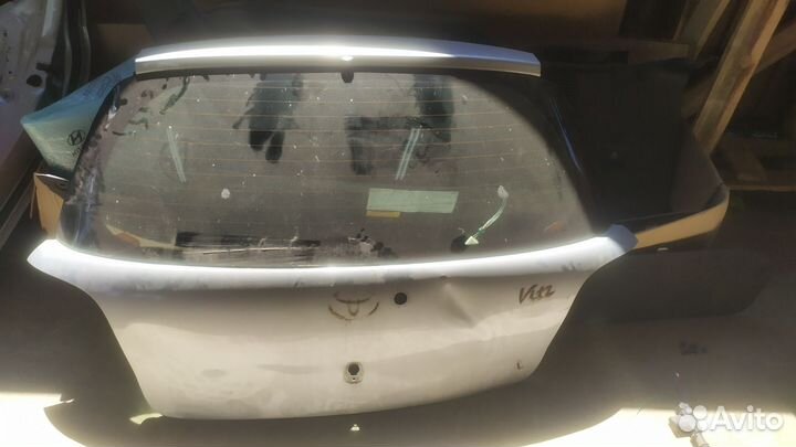 Стекло toyota vitz / yaris 1999-2005