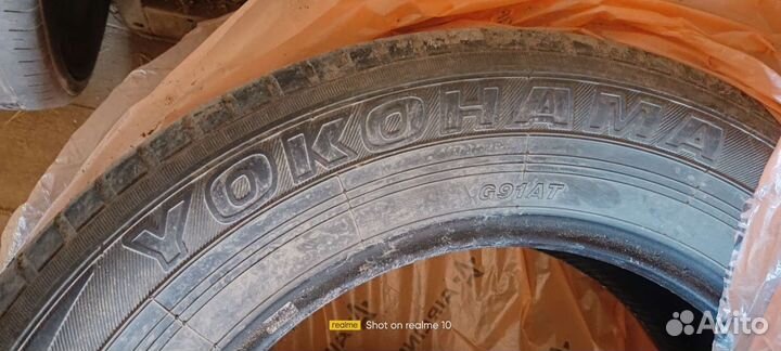Yokohama 104ZR 3.75/4.5 R17