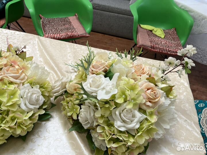 Готовые искусственные цветы композиция