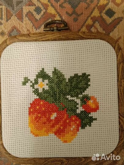 Вышивка крестиком в рамке