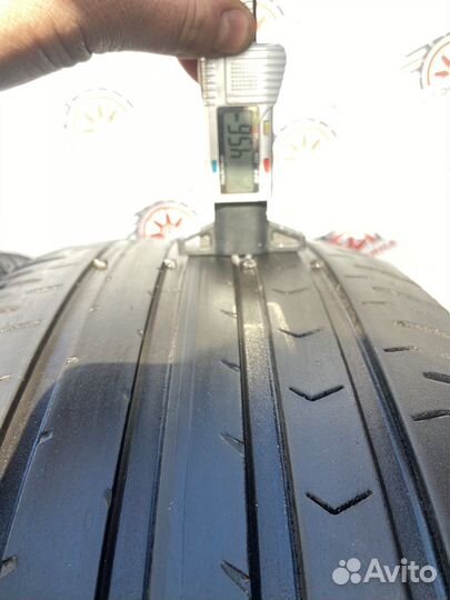 Continental ContiPremiumContact 5 ContiSeal 215/55 R17