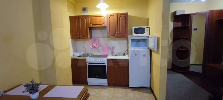 2-к. квартира, 50 м², 2/3 эт.