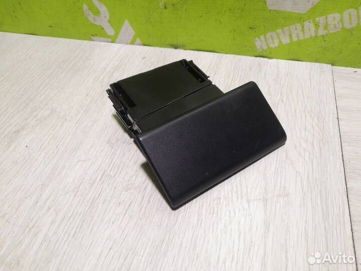 Пепельница передняя Фольксваген Пассат Б3