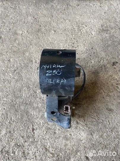 Подушка двигателя передняя Nissan Murano Z50