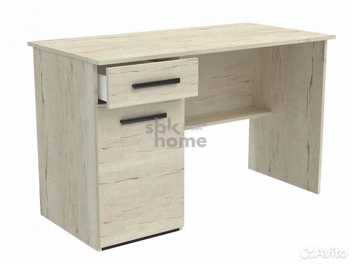 Письменный стол 
