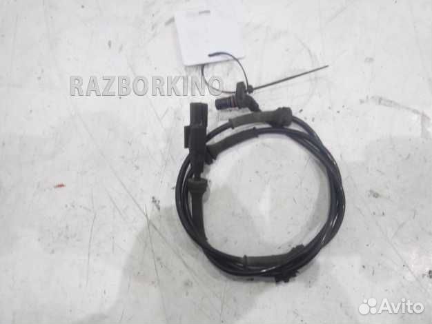 Датчик ABS передний Ниссан
