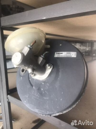 Вакумный усилитель тормозов audi