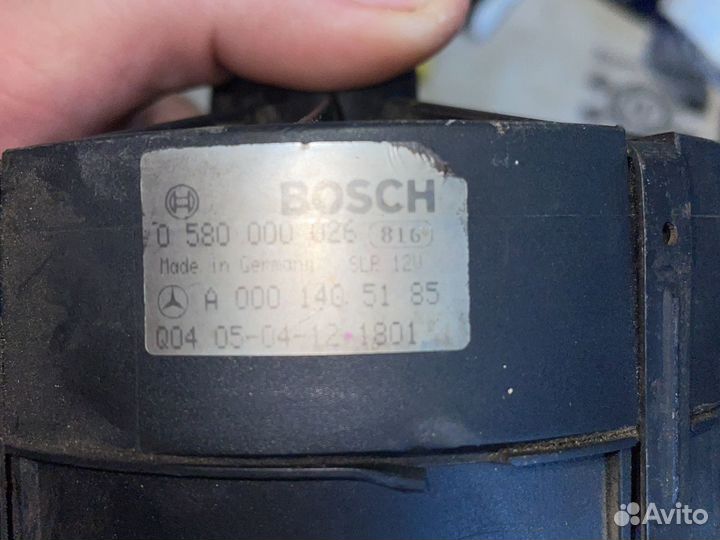 Насос дополнительного воздуха