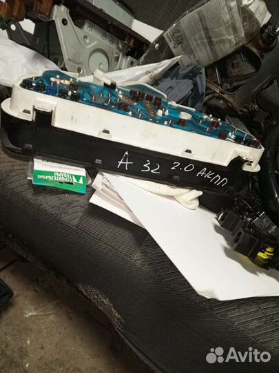 Щиток приборов Ниссан Максима А32 2.0 АКПП