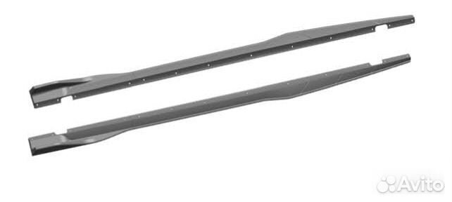 Пороги в стиле R для Dodge Challenger 08-22