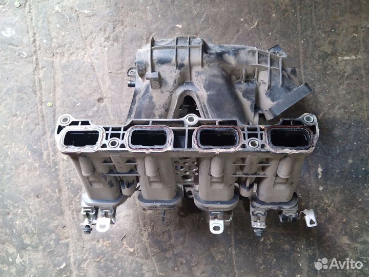 Впускной коллектор Mitsubishi 4b11