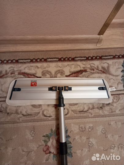 Швабра grifon с насадкой из микрофибры