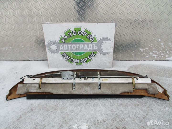 Шторка заднего стекла электр. Mercedes Benz W210