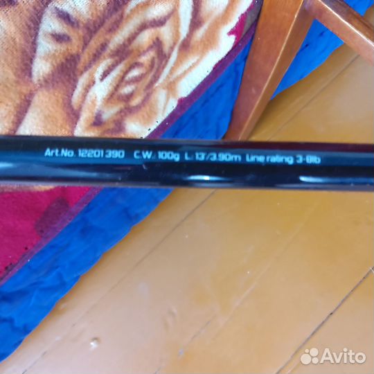 Продам фидера и спининги