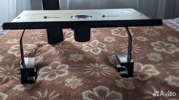 Кронштейн- подставка под телевизор и dvd