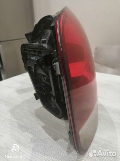 Фонарь задний левый Volkswagen