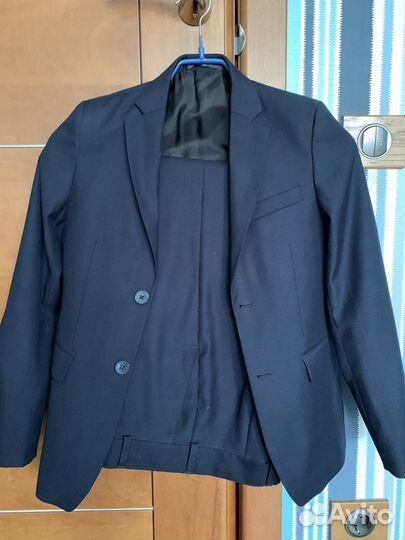 Школьный костюм