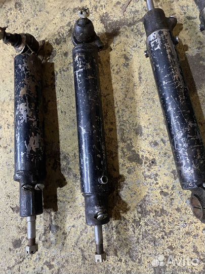 Цилиндр силовой газ-14 Чайка новый СССР