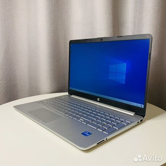 Шустрый Ноутбук HP i3 11-го/8 GB/ SSD 240GB