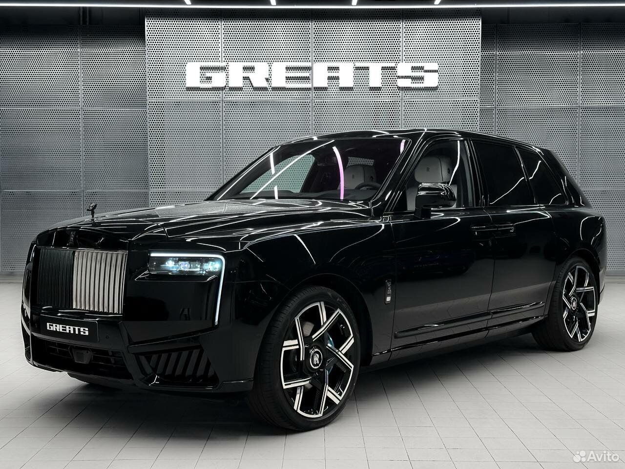 Rolls-Royce Cullinan 6.7 AT, 2026
