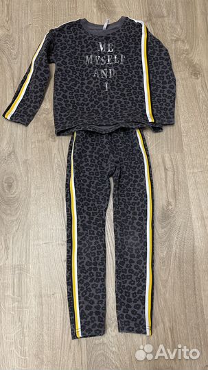 Костюм спортивный