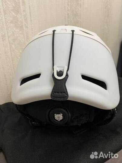 Горнолыжный шлем