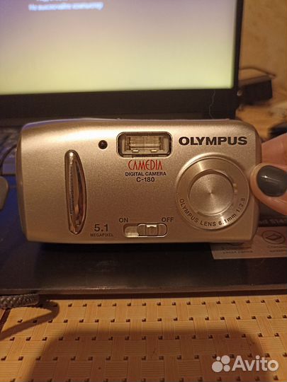 Камера Olympus c-180 Camedia