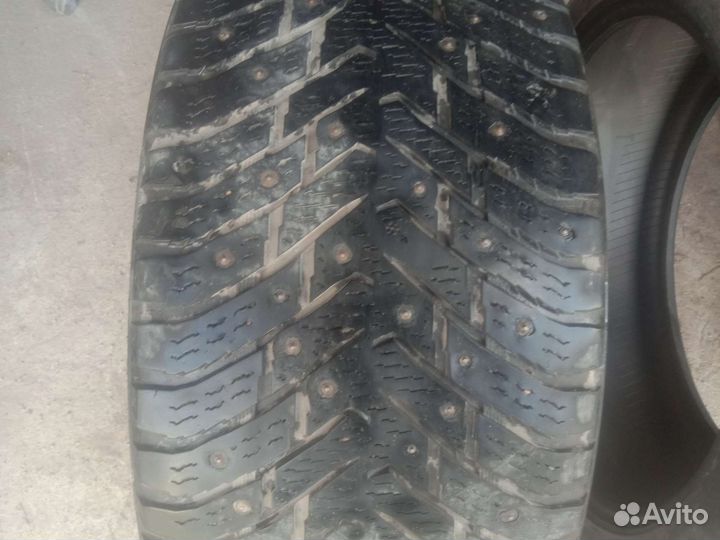 Nokian Tyres Hakkapeliitta 8 SUV 265/40 R21