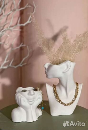 Вазы под сухоцветы