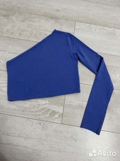 Топ на одно плечо новый S