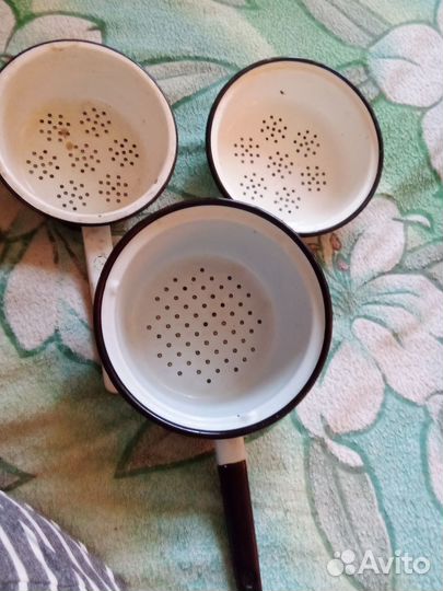 Дуршлаг, мыльница эмалированная, ведро