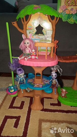 Игровой центр для куклы, Энчанчималс