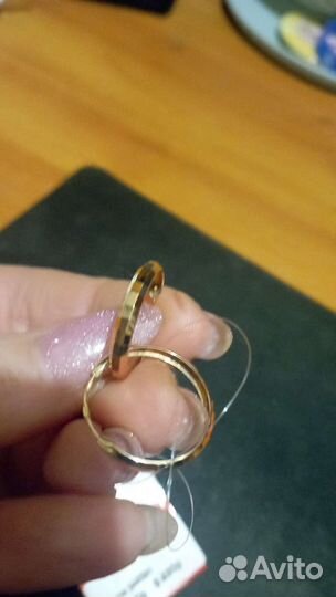 Золотые серьги