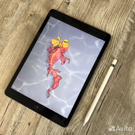 iPad + Apple Pencil + Apple Smart Keybord