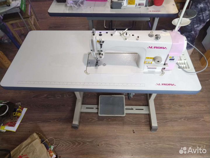 Швейная машина Aврора бу