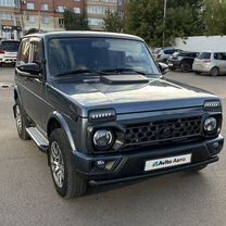 ВАЗ (LADA) 4x4 (Нива) 1.7 MT, 2015, 107 000 км, с пробегом, цена 670 000 руб.