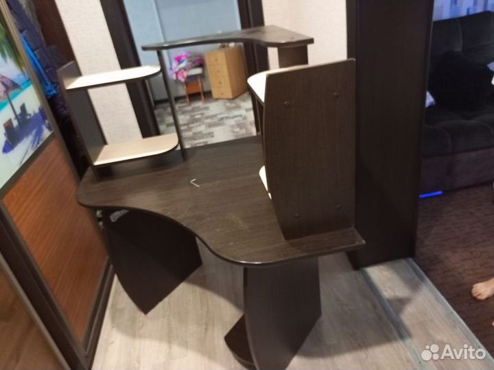 Компьютерный стол бу