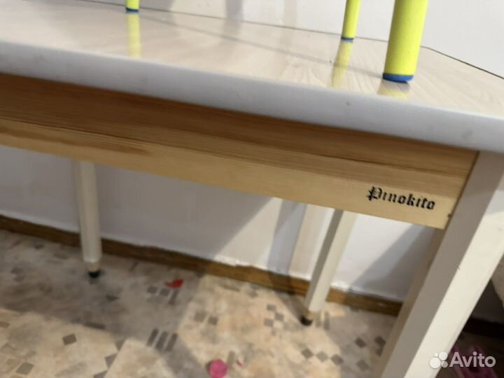 Детский стол и стул