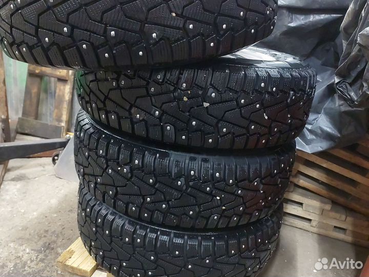 Pirelli Winter Ice Zero 185/65 R14 82T