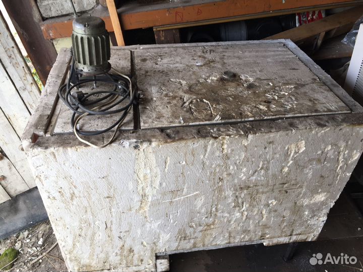 Ультразвуковая мойка деталей двигателя