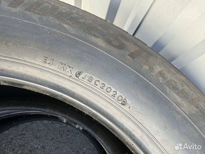 Bridgestone Blizzak Spike-02 SUV 275/55 R20 117T