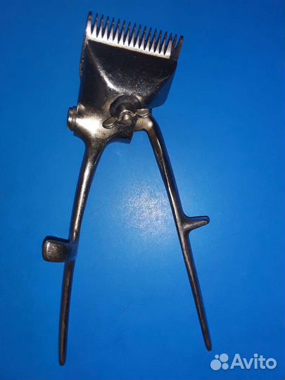 Ручная машинка для стрижки волос и шерсти