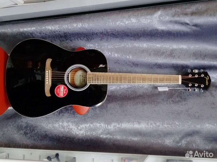 Акустическая гитара Fender FA-125