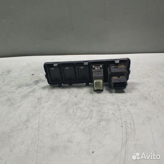 Блок регулировки зеркал FAW V5