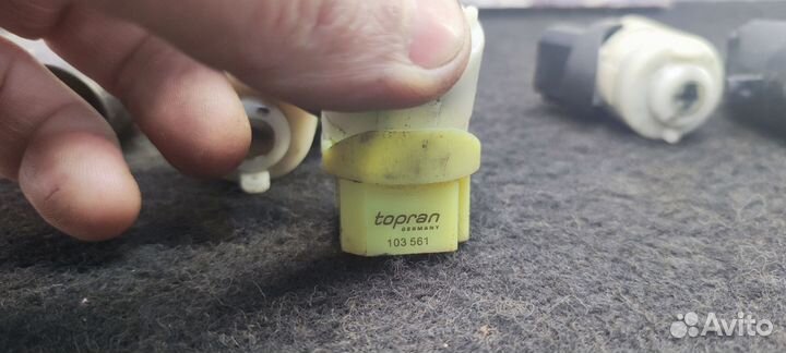 Контактная группа VolksWagen Passat B3